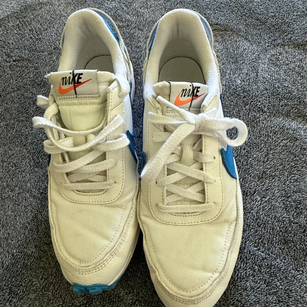 Nike Classic White Athletic Shoes